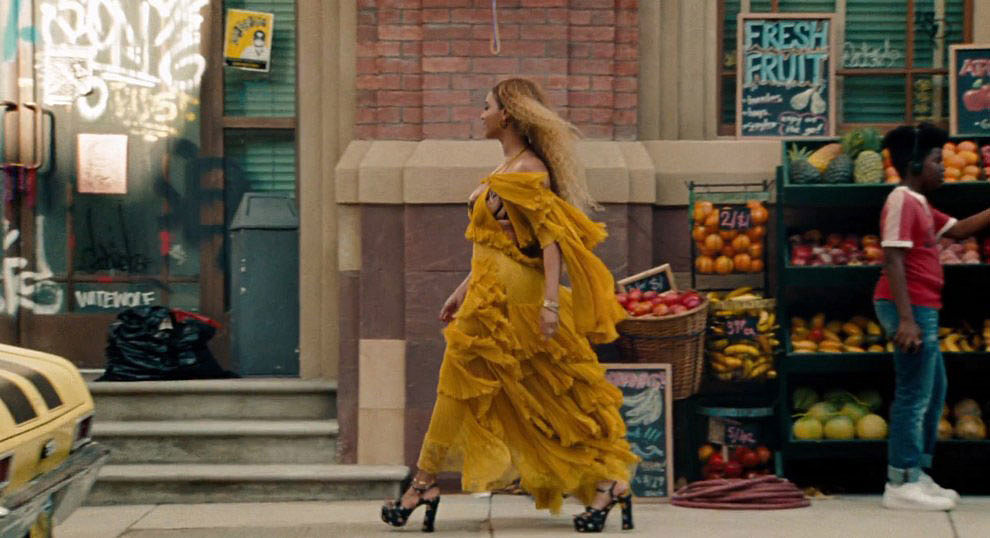 Beyonce’s album Lemonade is the sixth Beyonce album to have earned No. 1 Album on Billboard 200 Chart. 