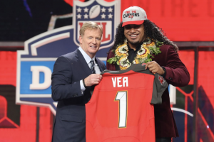 Vea shows off his Tongan heritage at the NFL Draft.