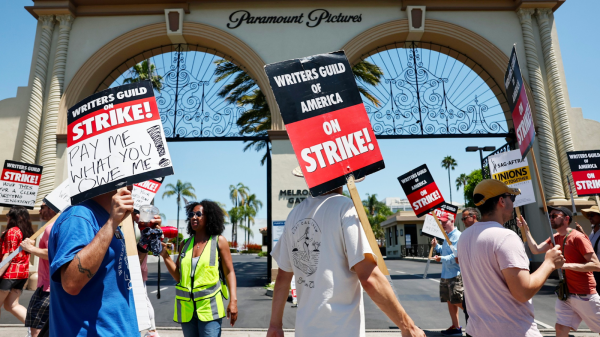 SAG-AFTRA union members on strike outside Paramount Pictures. (Financial Times)