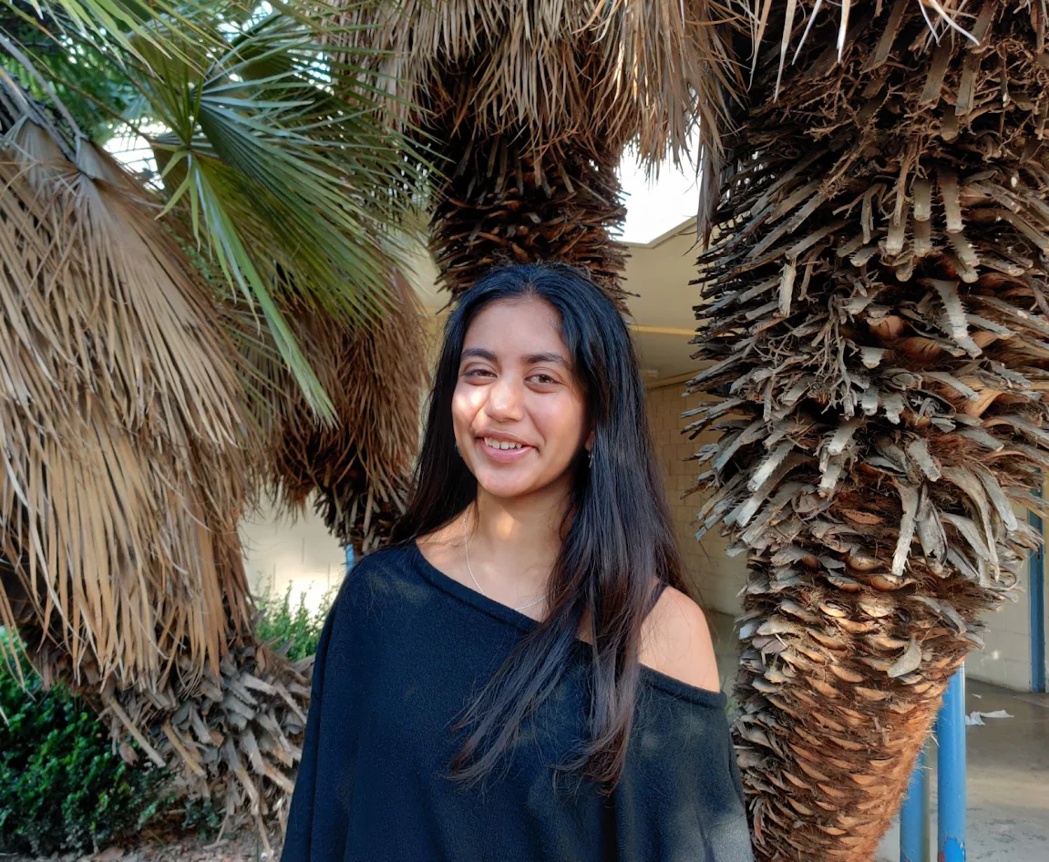 Senior Class Officers of Irvington: Diya Kavesseri (11)